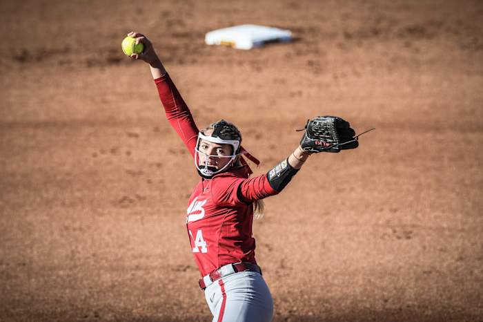 Alabama RHP Montana Fouts (14) throws a pitch in the Crimson Tide's 4-0 win over the Missouri Tigers on April 1, 2023 at Mizzou Softball Stadium in Columbia, Mo.